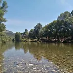 度假居 Maison De Village Au Bord De L'eau Saint-Bauzille-de-Putois